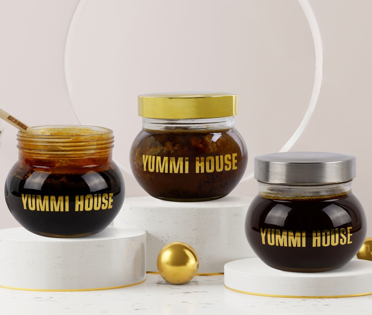 yummi house natural health product honey in jars